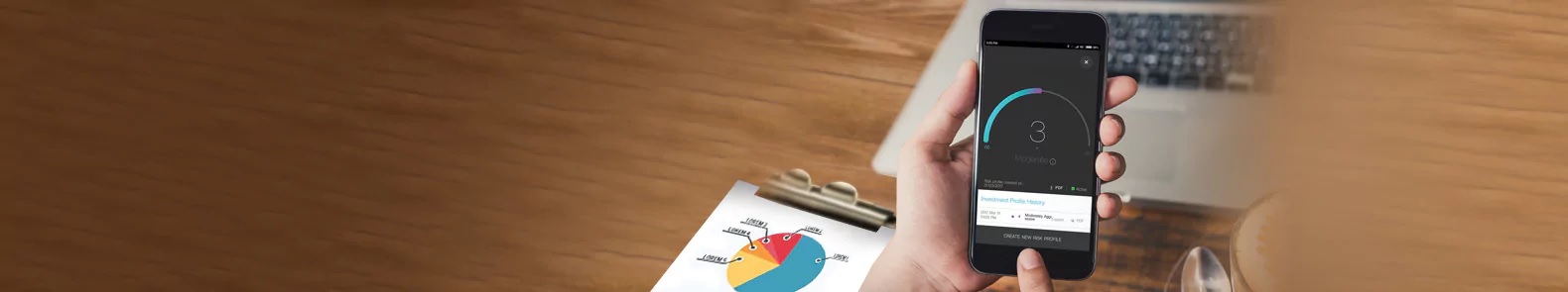 正在使用手提電話應用程式