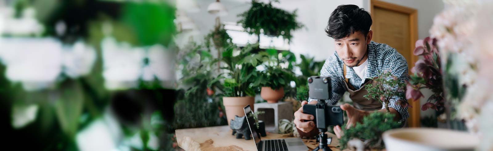 Up to 50% off products and HKD100 instant discount at ElecBoy Online Shop