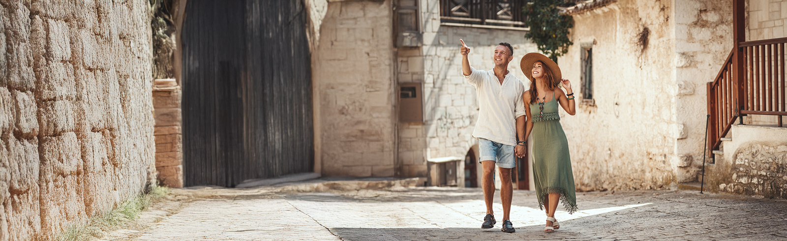 Hk cc trip com banner